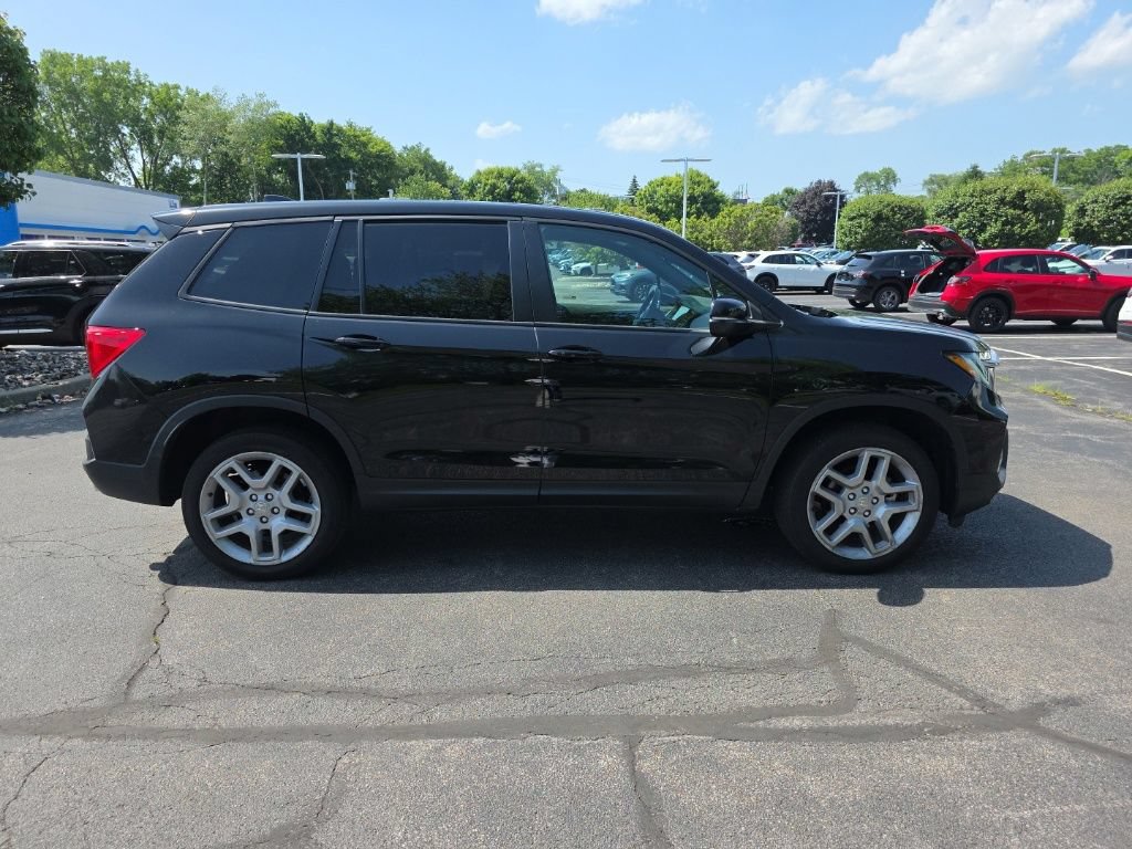Used 2024 Honda Passport EX-L image 8