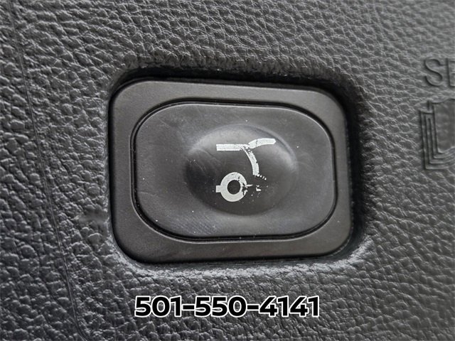 Used 2020 Ford Edge ST-Line w/ Cold Weather Package image 17