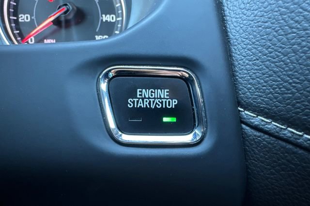 Used 2023 GMC Acadia SLE image 36