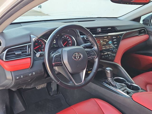Used 2019 Toyota Camry XSE image 10