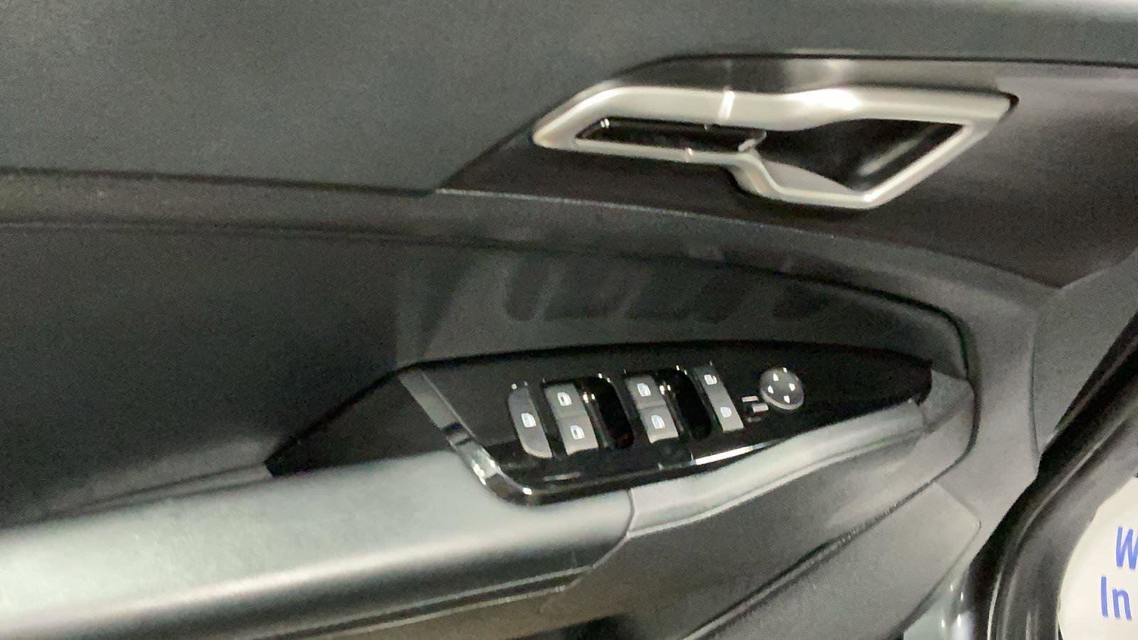 Used 2024 Kia Sportage EX image 14