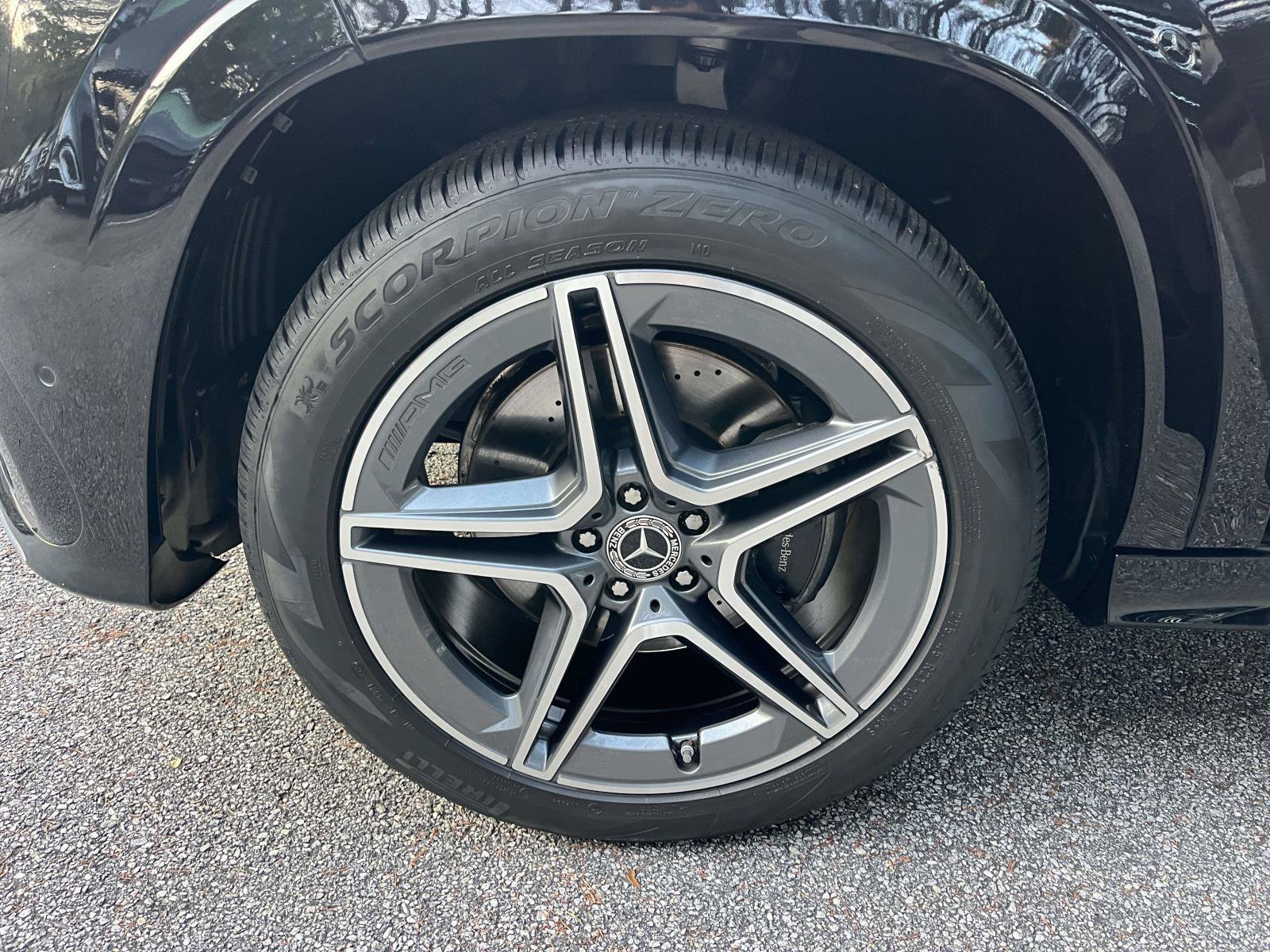 Certified 2024 Mercedes-Benz GLS 450 4MATIC image 18