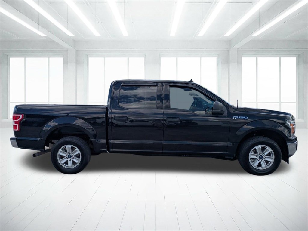 Used 2020 Ford F150 XLT image 2