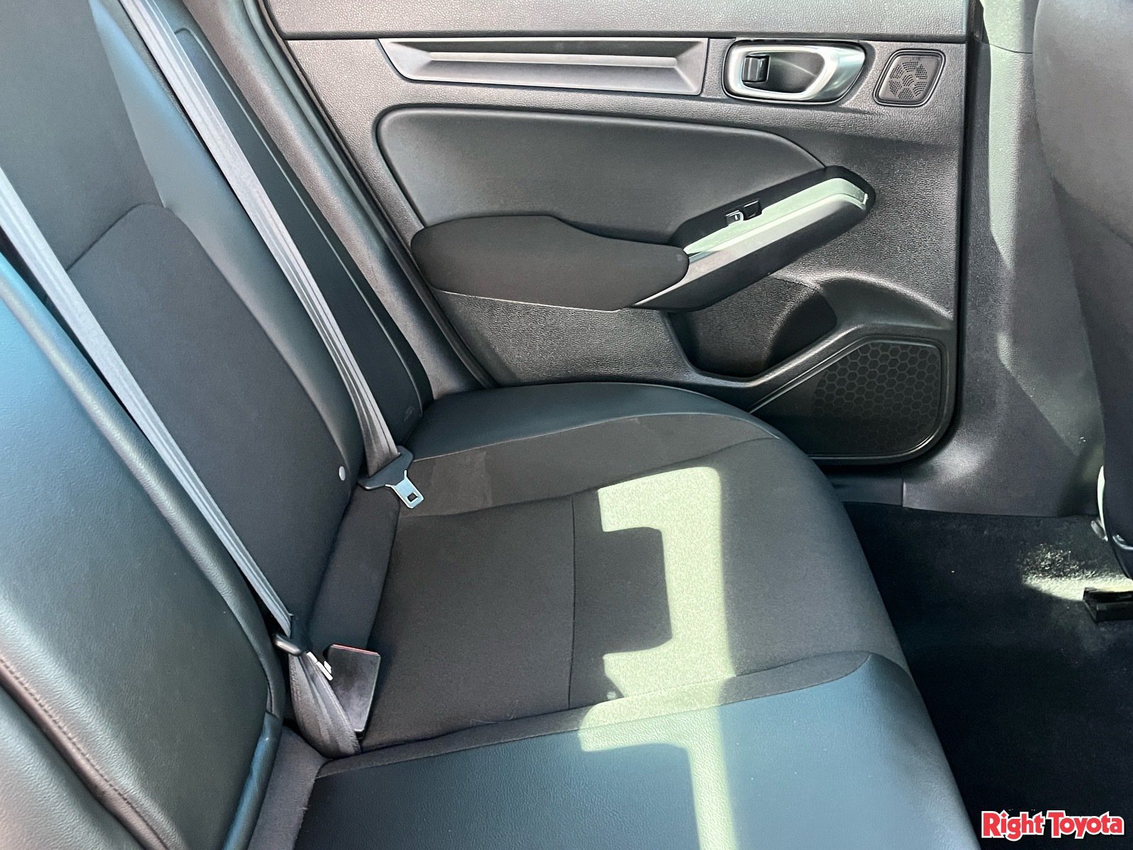 Used 2025 Honda Civic Sport image 14
