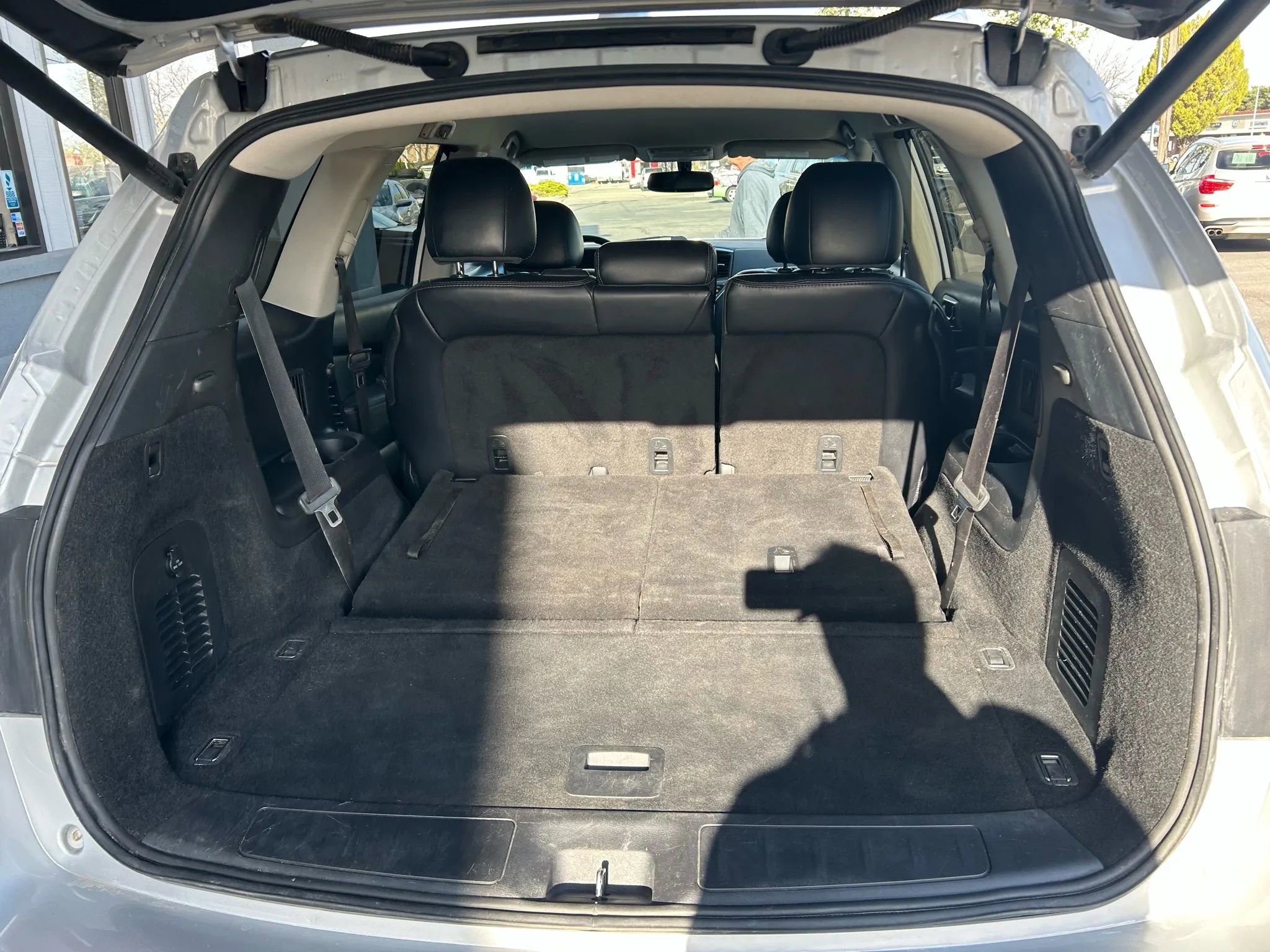 Used 2020 Nissan Pathfinder SL image 26