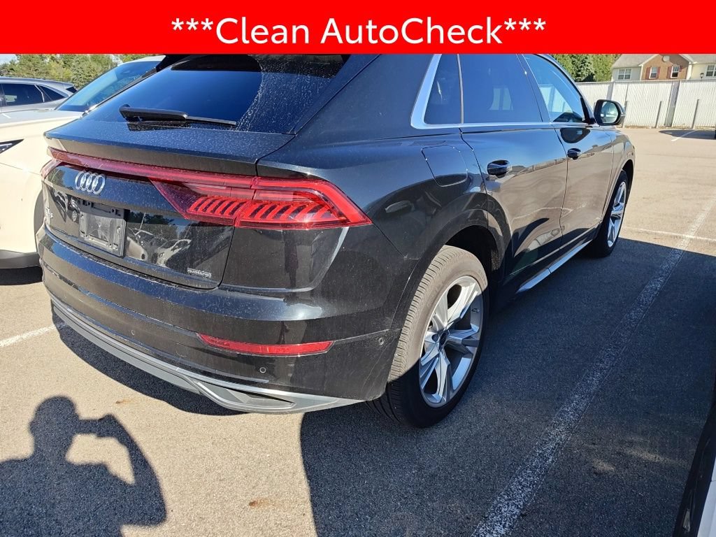 Used 2023 Audi Q8 Premium AWD/4WD image 4