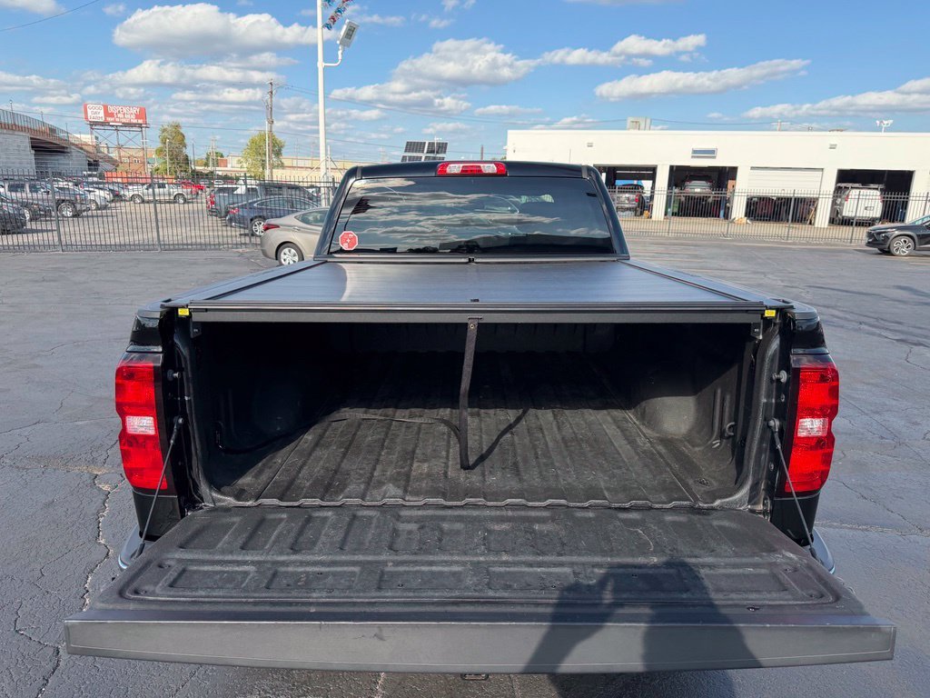 Used 2018 Chevrolet Silverado 1500 LT w/ All Star Edition AWD/4WD image 13