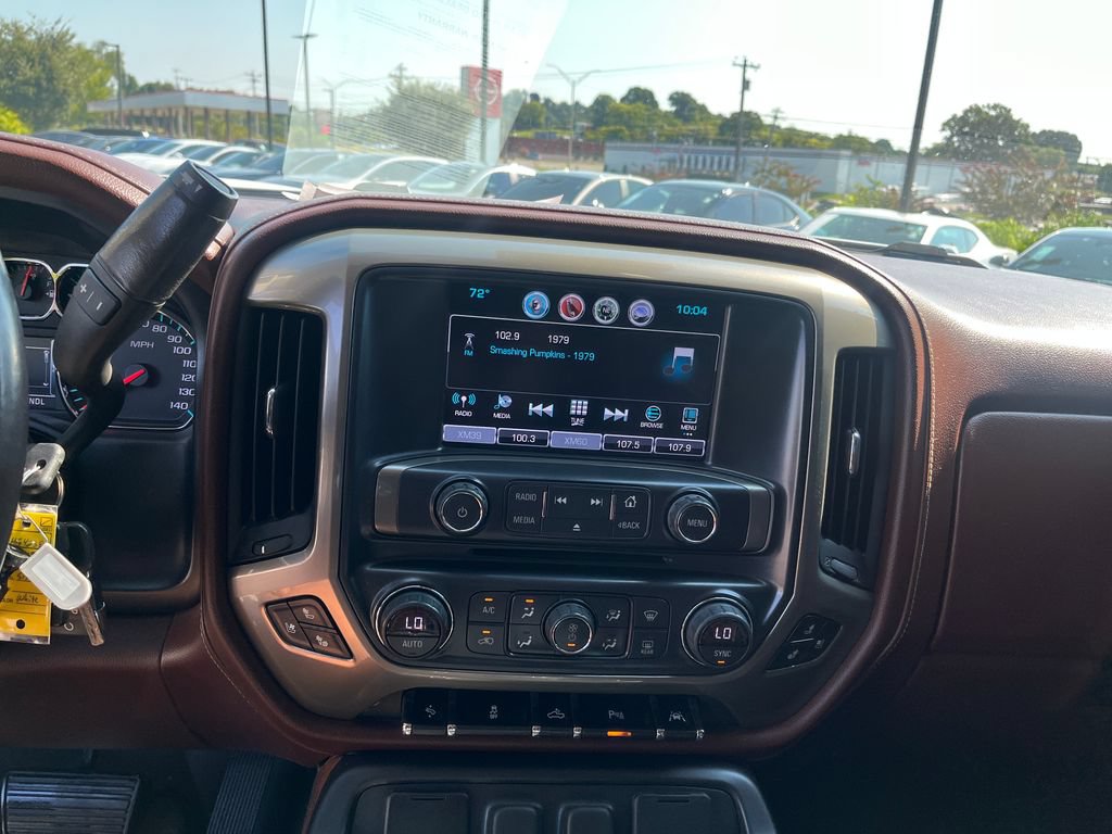 Used 2017 Chevrolet Silverado 1500 High Country AWD/4WD image 17