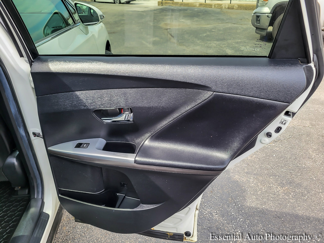 Used 2013 Toyota Venza LE image 27