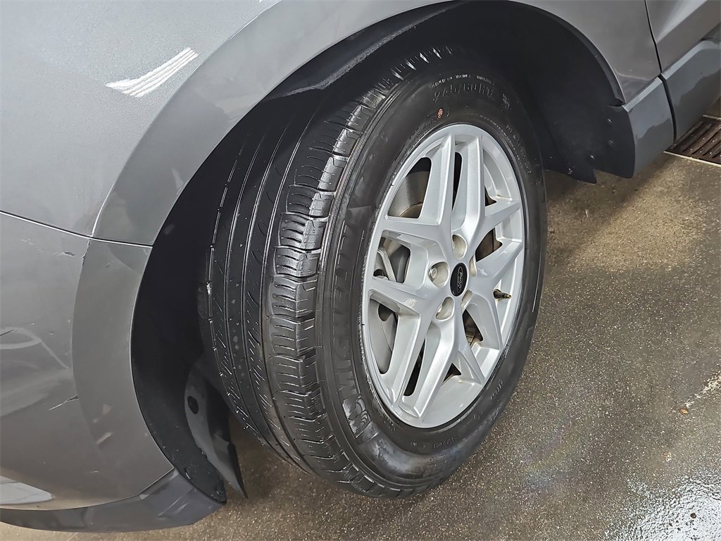 Used 2024 Ford Edge SEL image 31