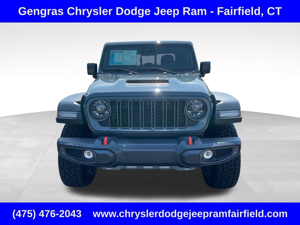 Certified 2025 Jeep Gladiator Mojave w/ Safety Group AWD/4WD image 2
