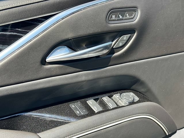 Used 2021 Cadillac Escalade Sport AWD/4WD image 17