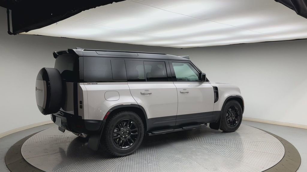 New 2026 Land Rover Defender 110 S AWD/4WD image 2