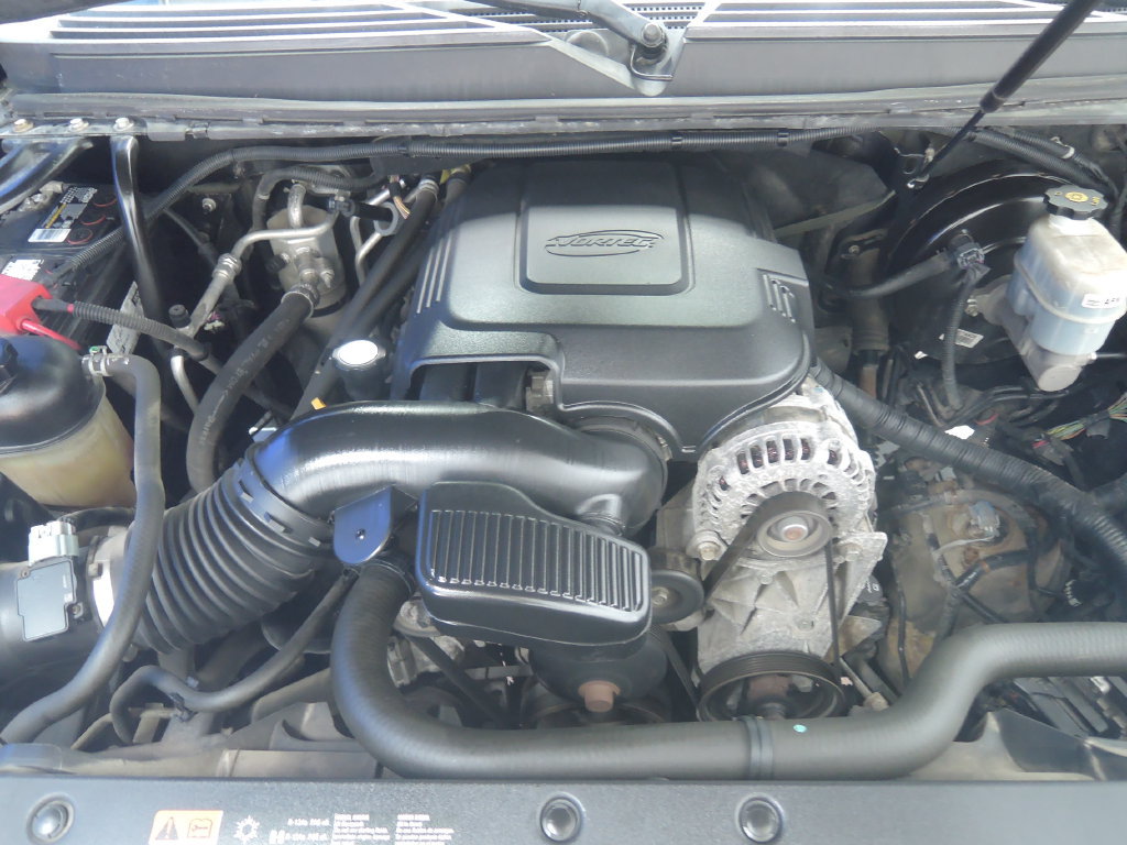Used 2012 Chevrolet Suburban LTZ AWD/4WD image 38