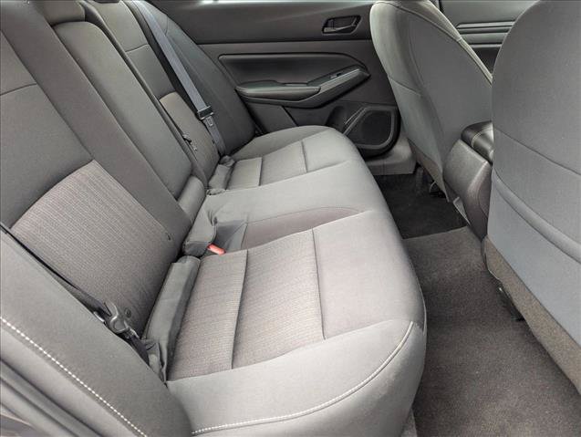 Used 2024 Nissan Altima 2.5 SV FWD image 18
