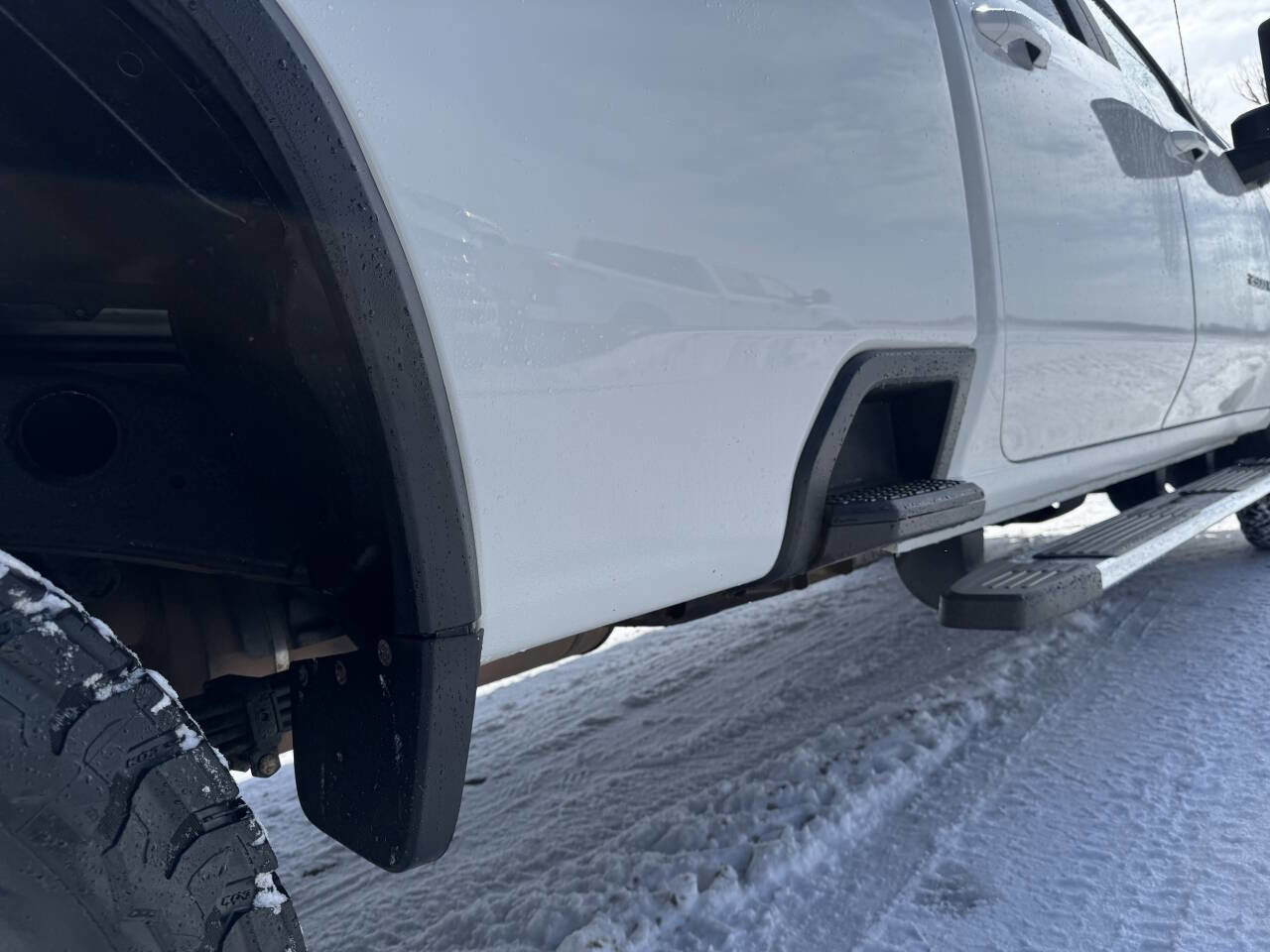 Used 2023 Chevrolet Silverado 2500 LT w/ Fleet Comfort Package image 16