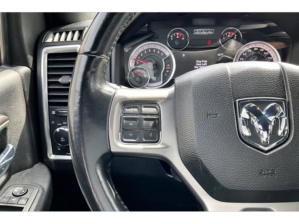 Used 2022 RAM 1500 Classic Warlock AWD/4WD image 18