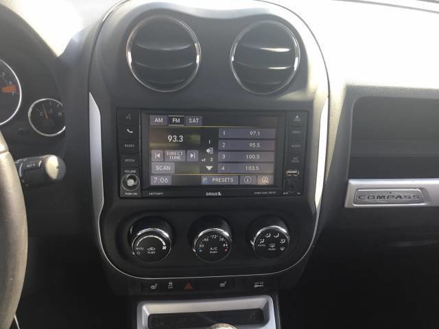 Used 2017 Jeep Compass High Altitude image 18