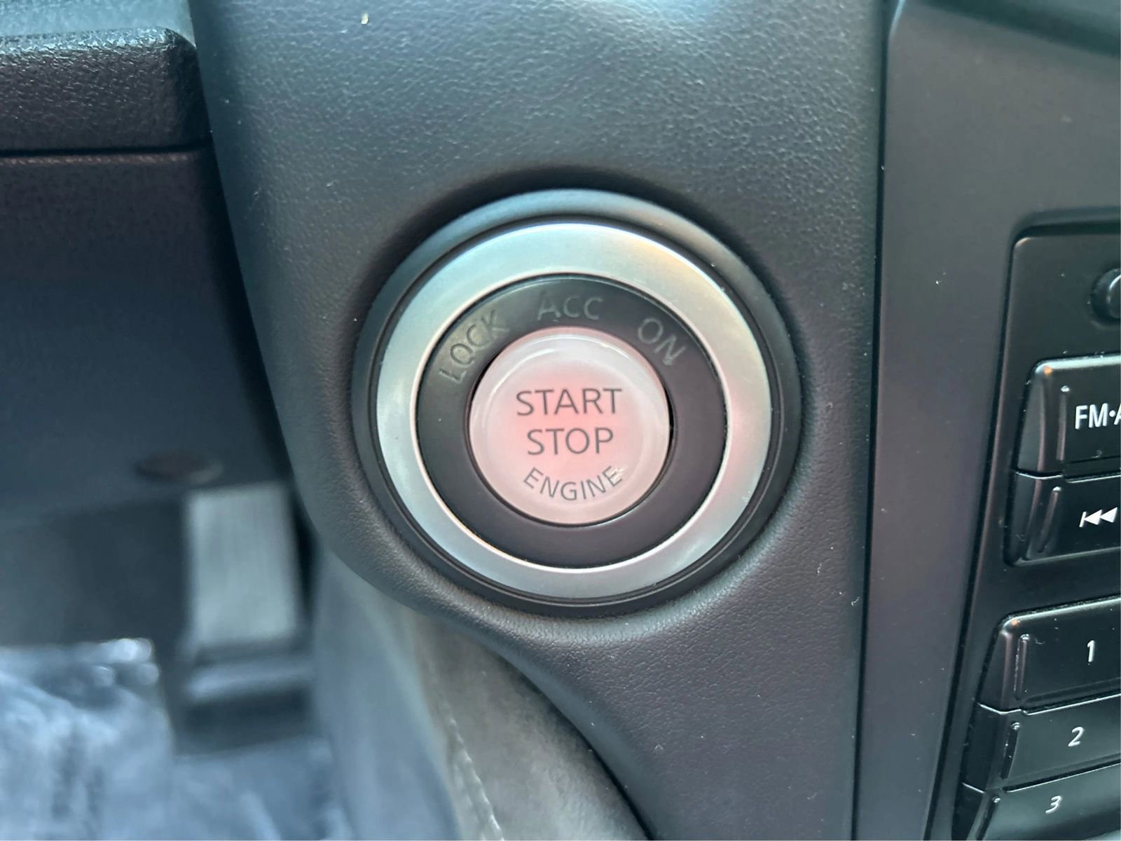 Used 2010 Nissan 370Z Roadster 2D RWD image 16