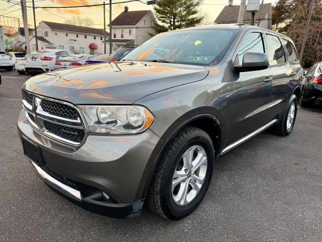 Used 2012 Dodge Durango SXT w/ Trailer Tow Group IV image 2