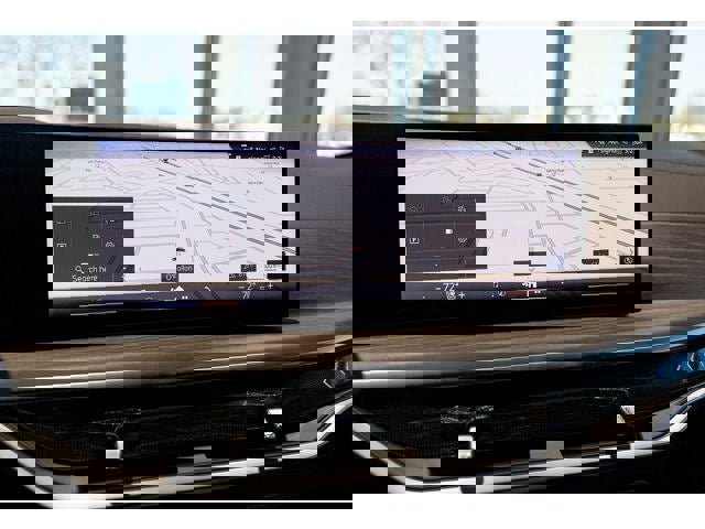 New 2026 BMW X5 xDrive50e image 70