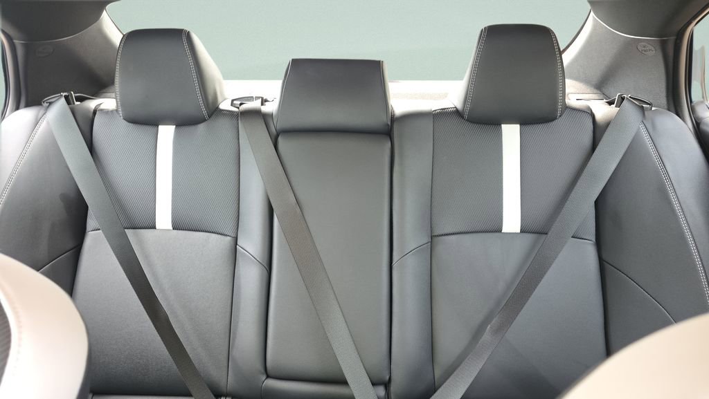 Used 2026 Toyota Camry SE image 10