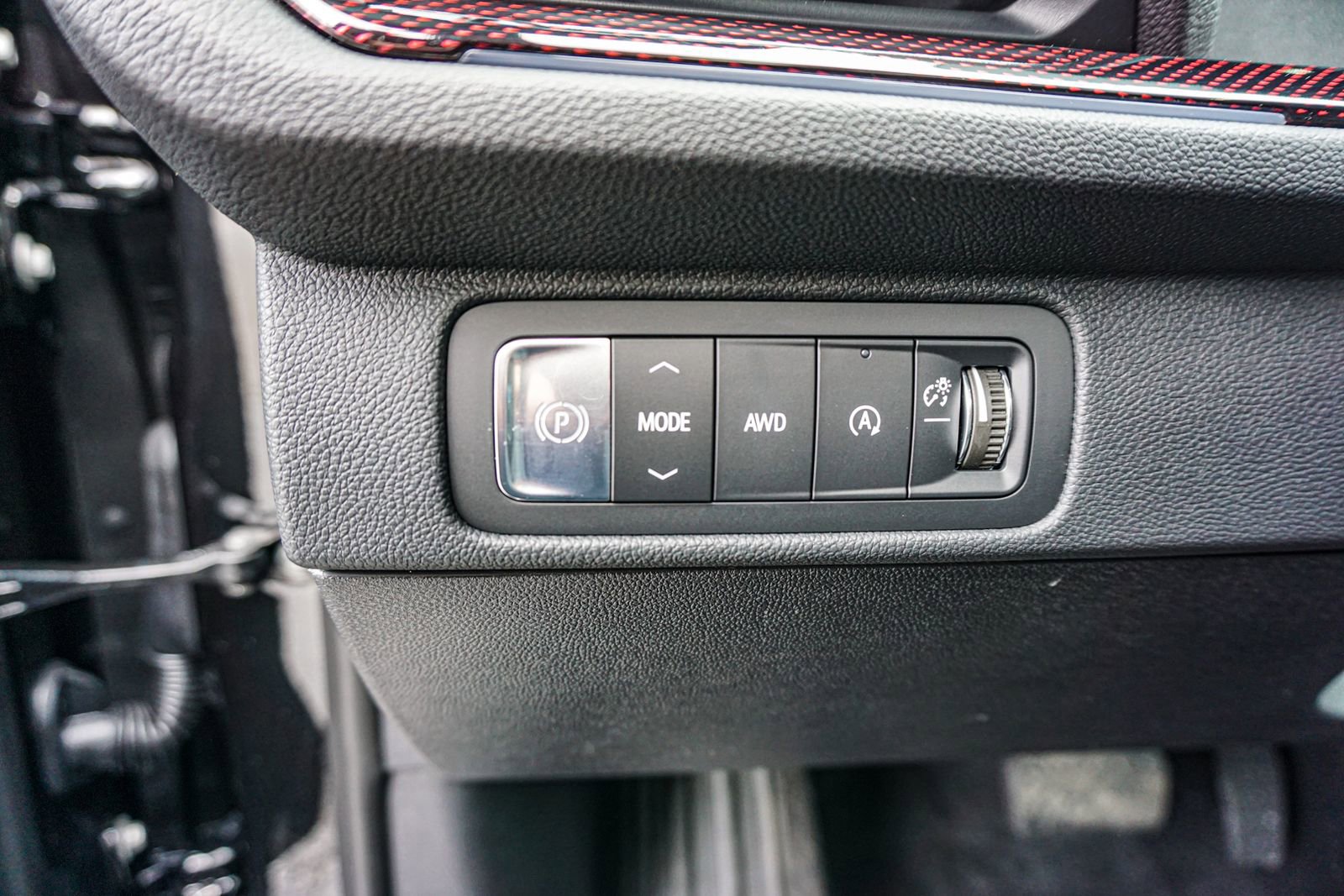 New 2026 Chevrolet Traverse Z71 w/ Driver Confidence Package image 32