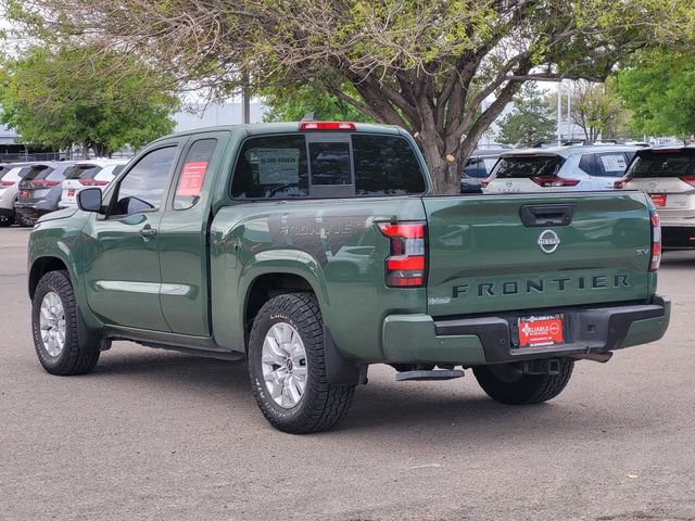 Used 2022 Nissan Frontier SV RWD image 4