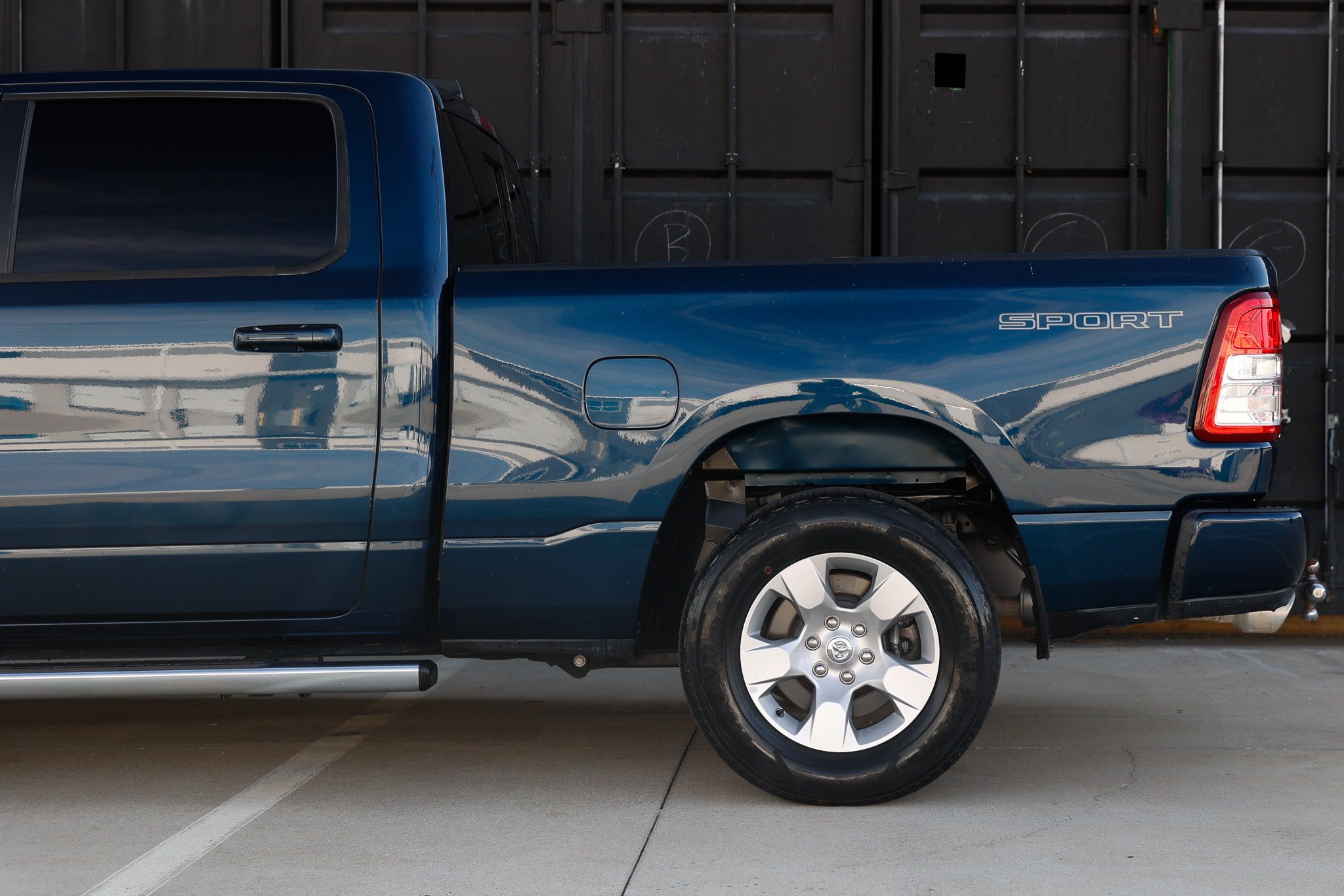 Used 2021 RAM 1500 Big Horn AWD/4WD image 28