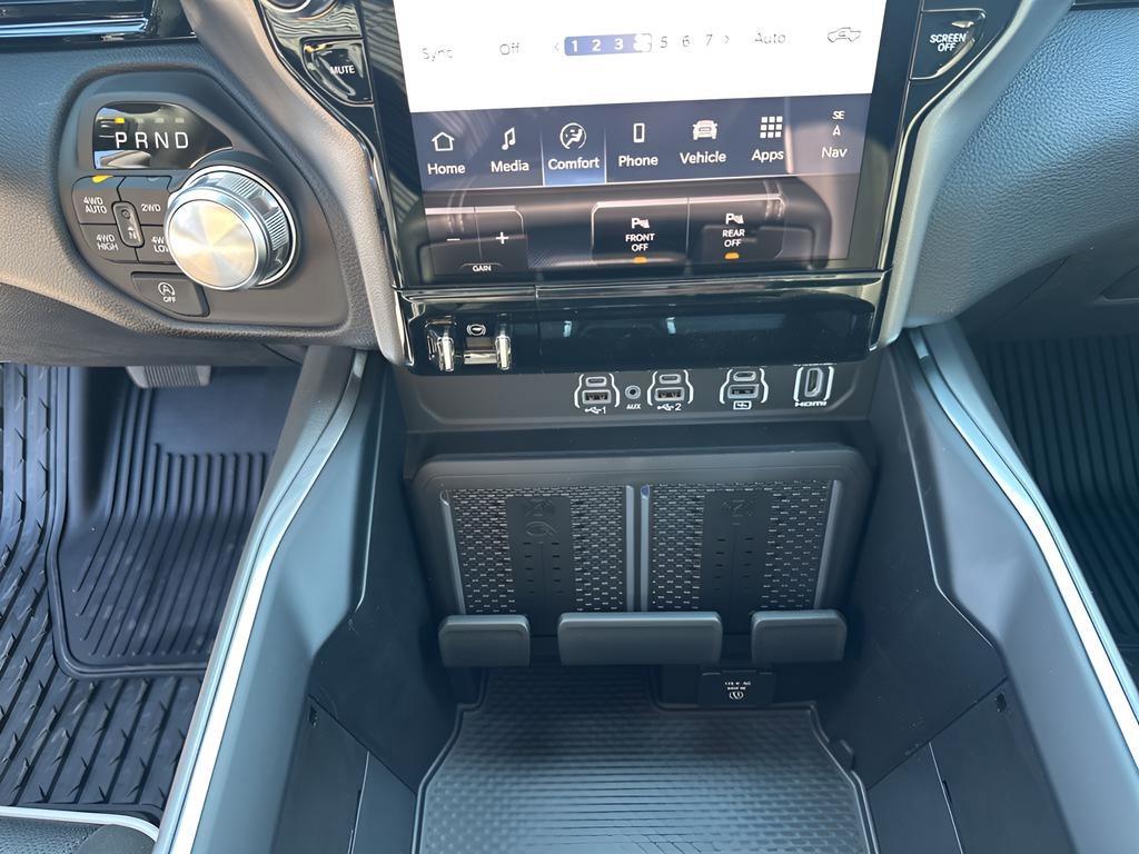 New 2026 RAM 1500 Laramie w/ Night Edition image 34