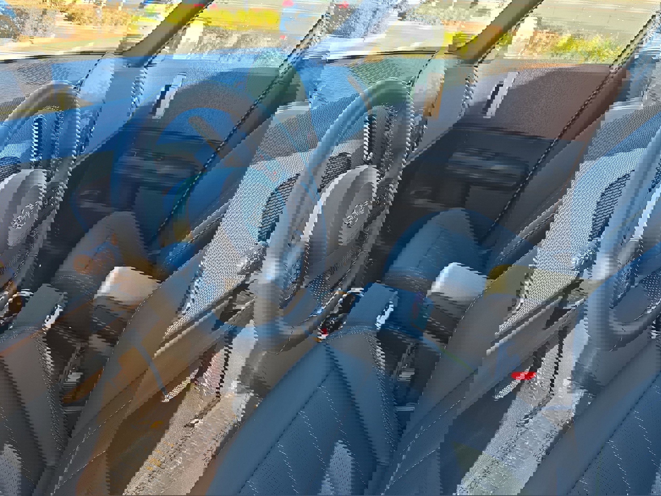 Certified 2025 MINI Cooper Countryman S w/ Comfort Package Max image 18