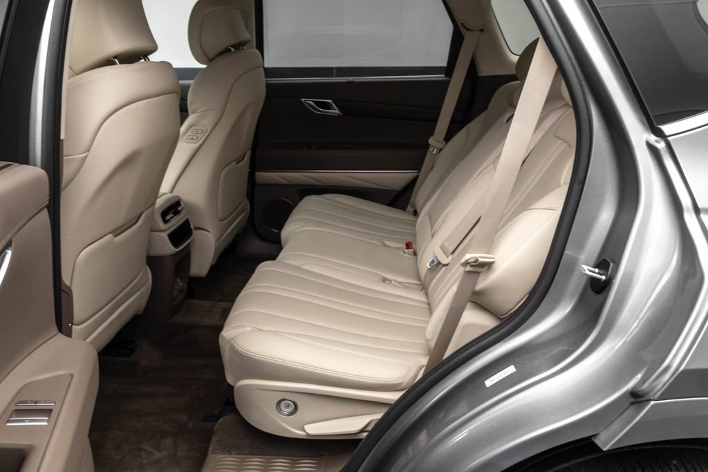 Used 2023 Genesis GV80 2.5T image 30