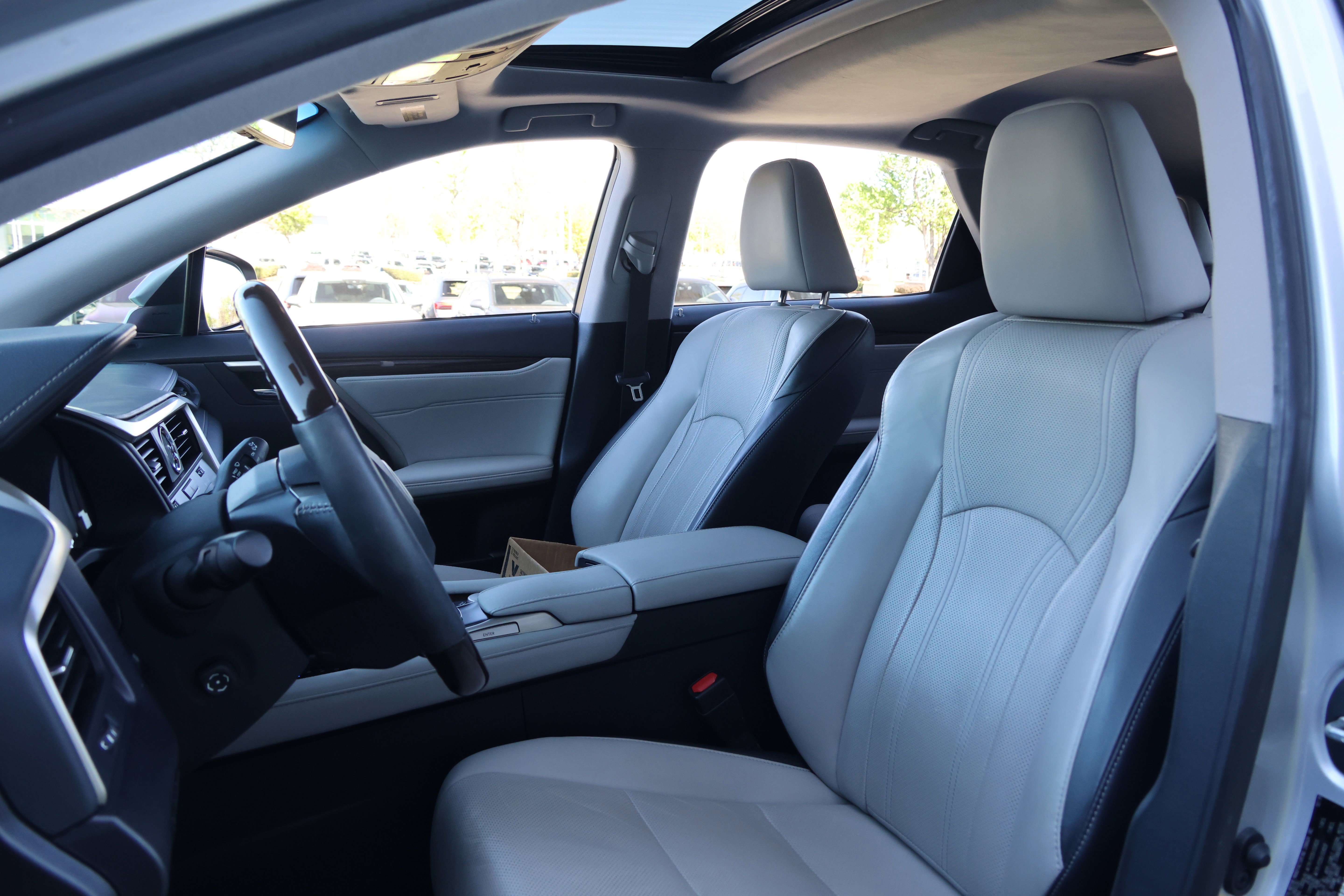 Used 2019 Lexus RX 350 FWD w/ Navigation Package image 34