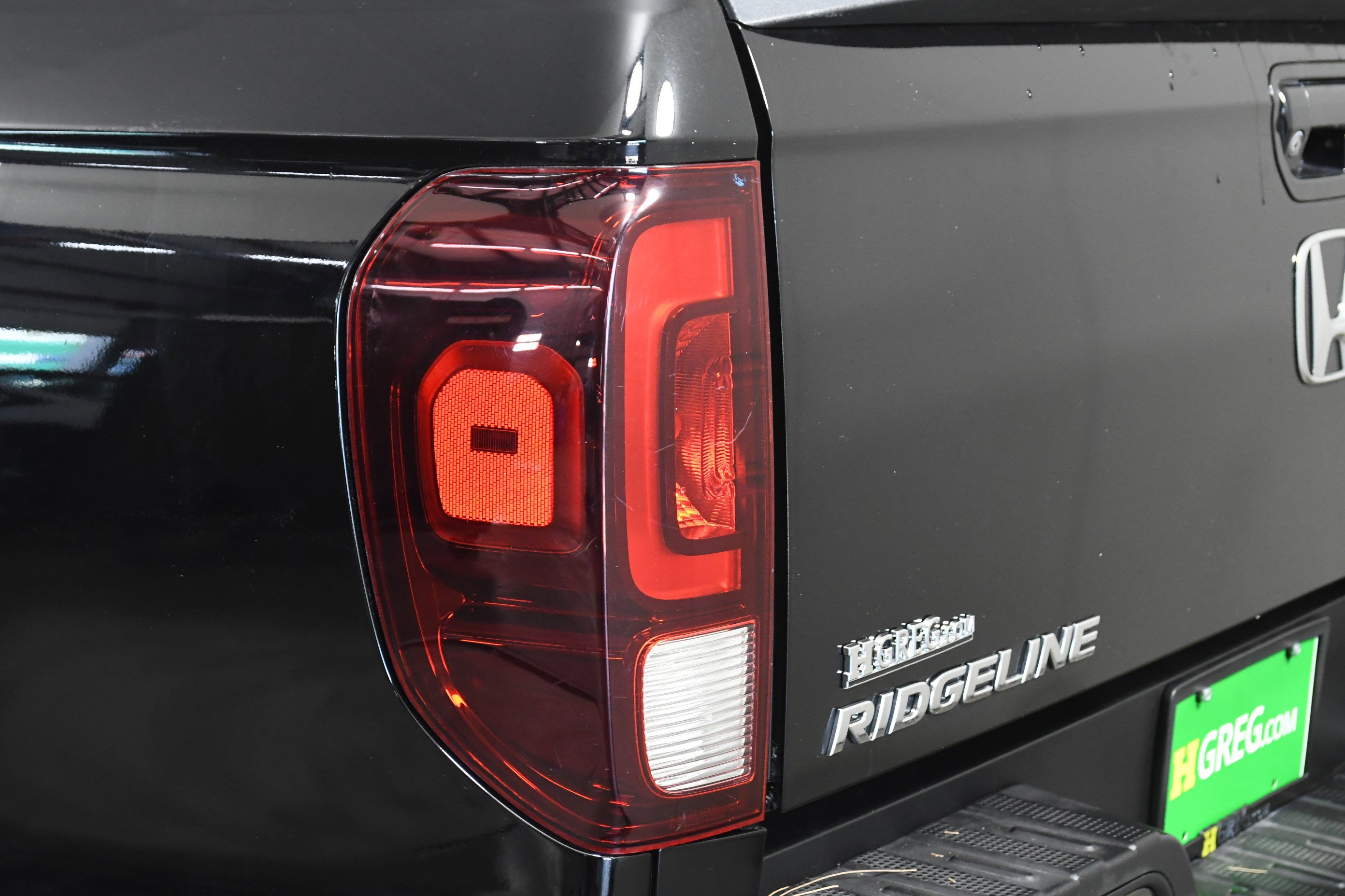 Used 2017 Honda Ridgeline Black Edition image 34