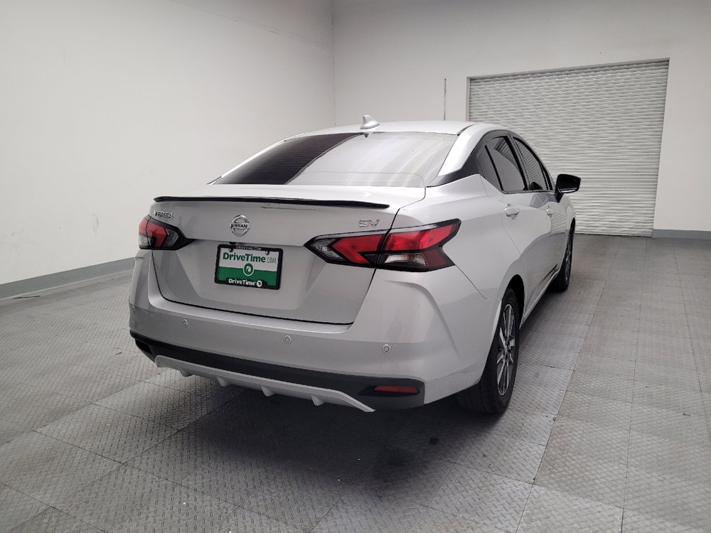 Used 2021 Nissan Versa SV image 7