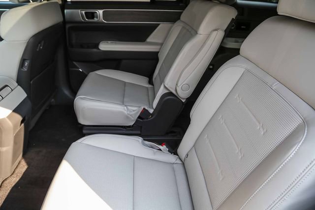 New 2026 Hyundai Santa Fe Limited image 18