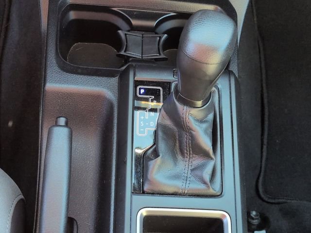 Used 2020 Toyota Tacoma SR w/ SR Convenience Package RWD image 23