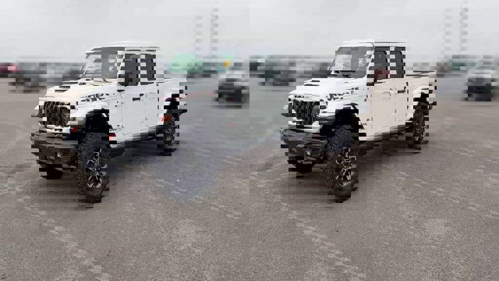 New 2026 Jeep Gladiator Mojave