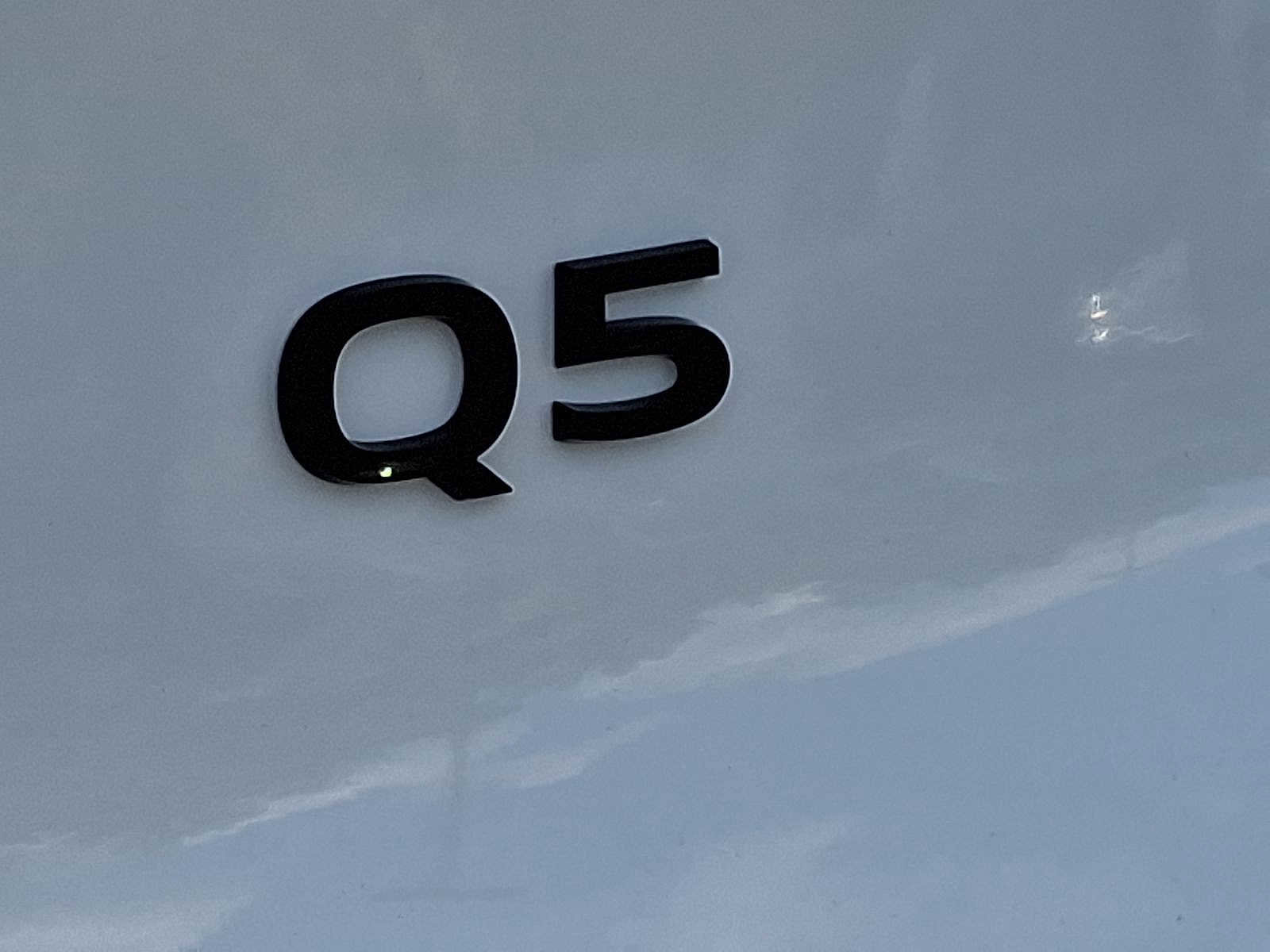 New 2025 Audi Q5 Premium Plus image 18