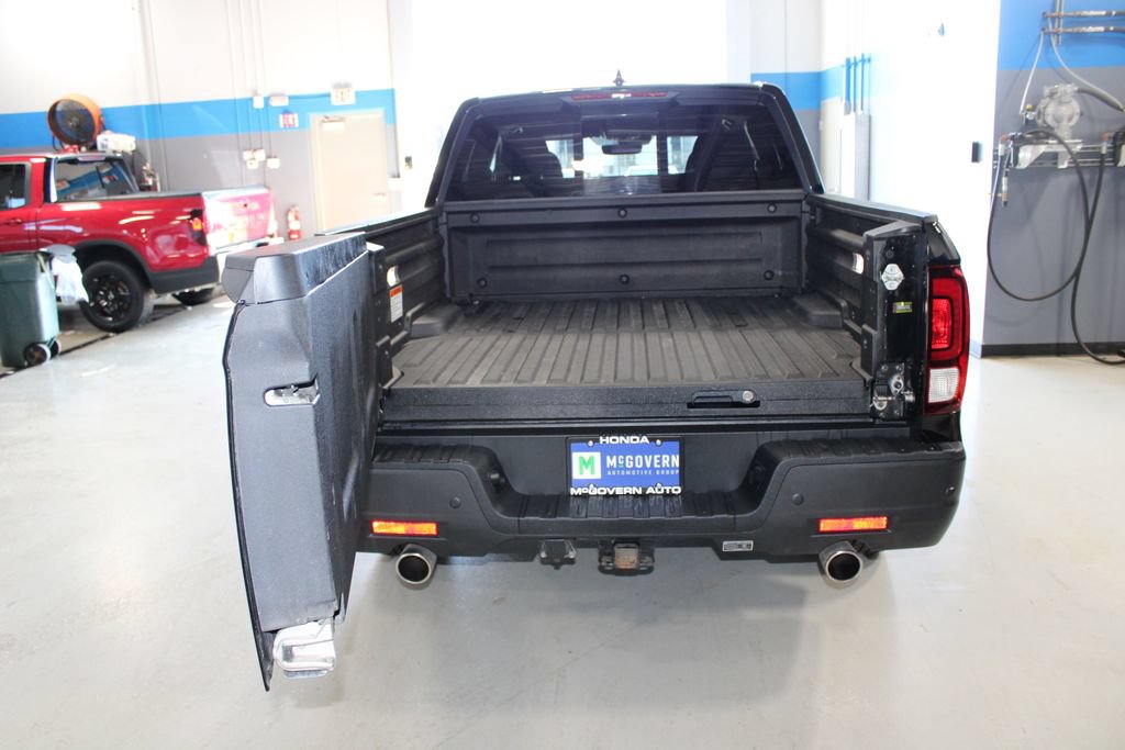 Used 2023 Honda Ridgeline Black Edition image 30