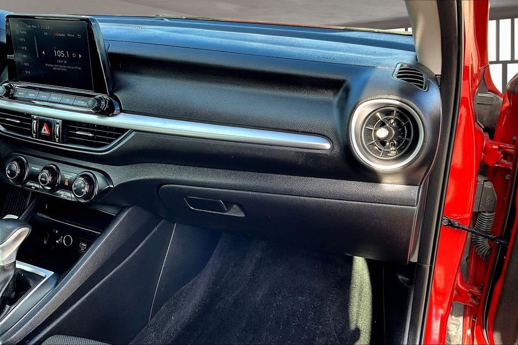 Used 2024 Kia Forte LXS image 13