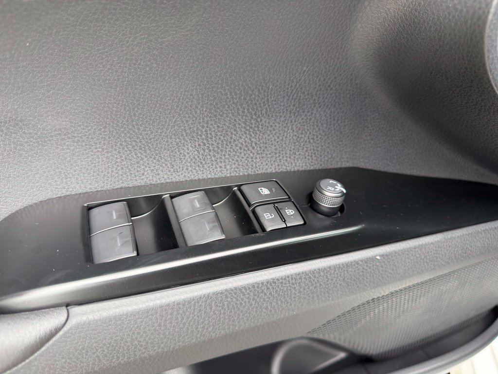 New 2026 Toyota Camry SE AWD/4WD image 17