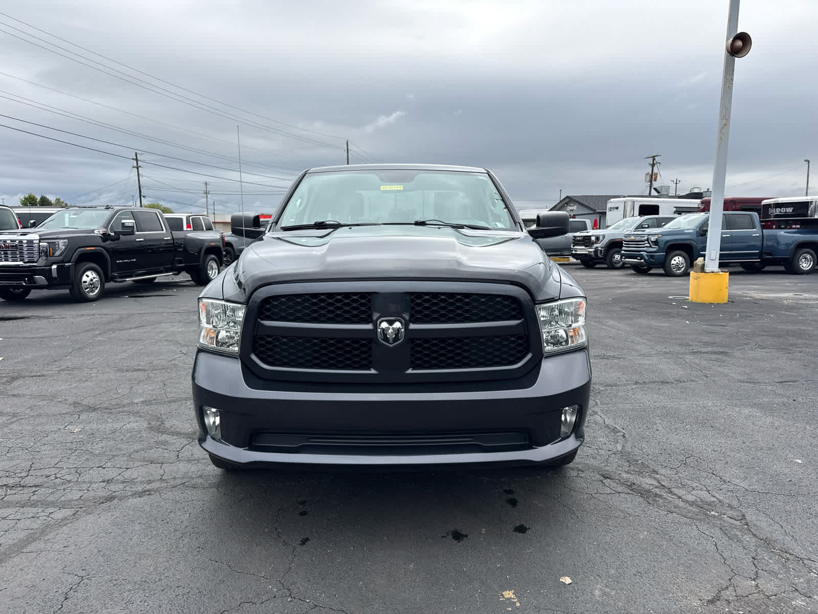 Used 2015 RAM 1500 Express AWD/4WD image 8