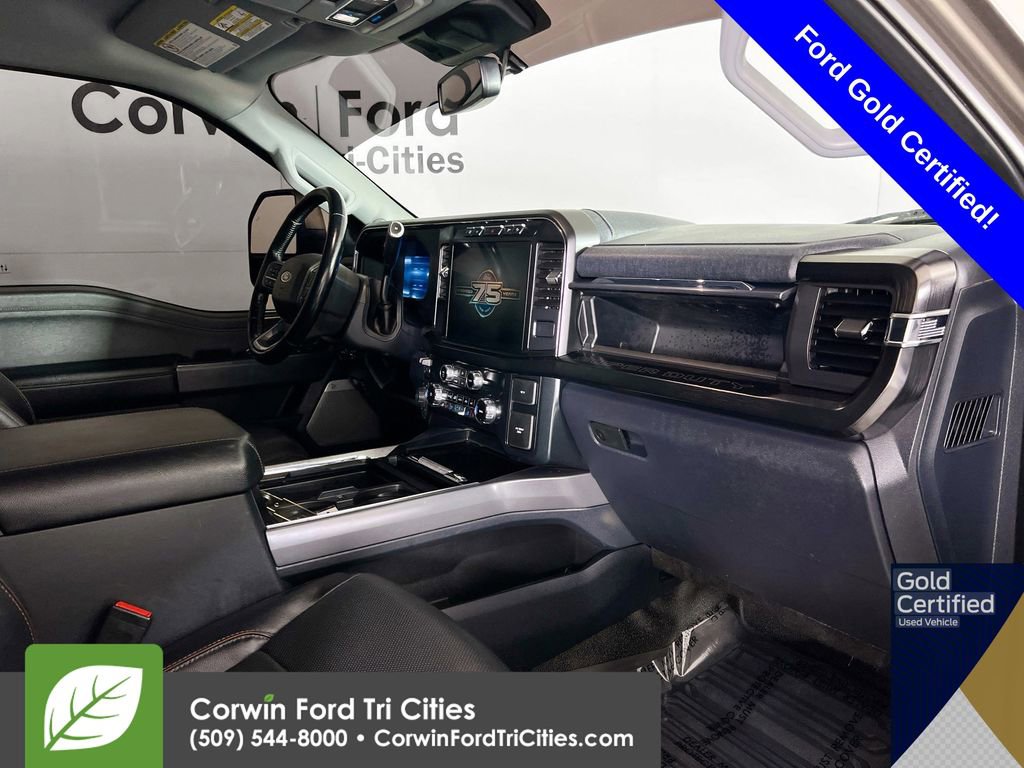 Used 2023 Ford F350 Lariat image 30