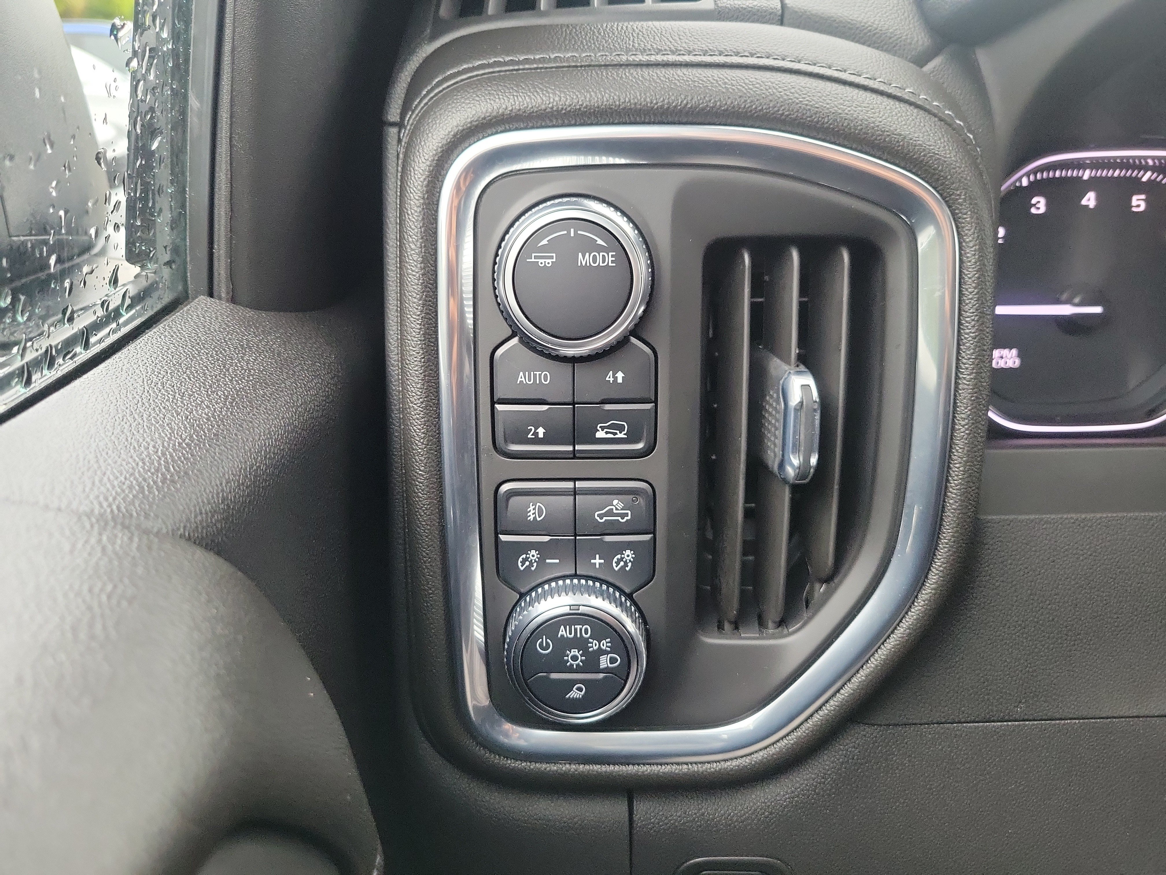 Used 2022 GMC Sierra 1500 SLT AWD/4WD image 22