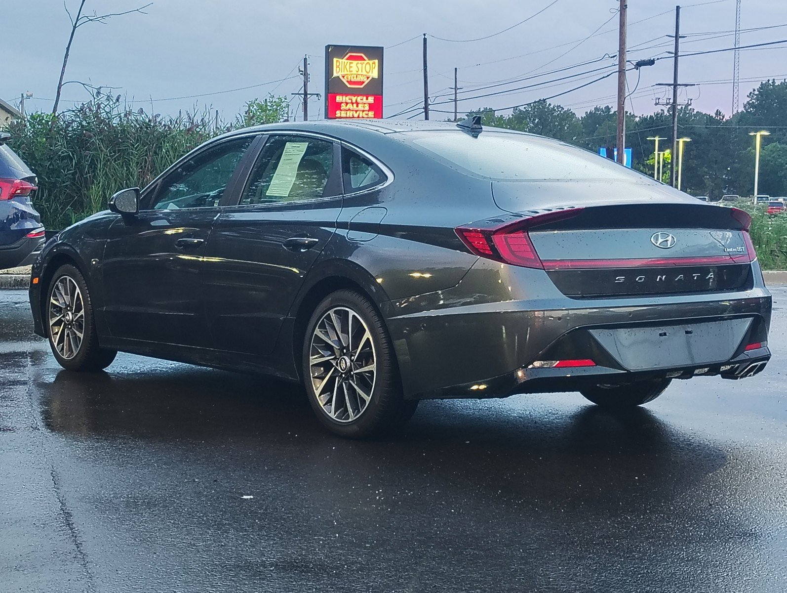 Certified 2023 Hyundai Sonata Limited FWD image 28