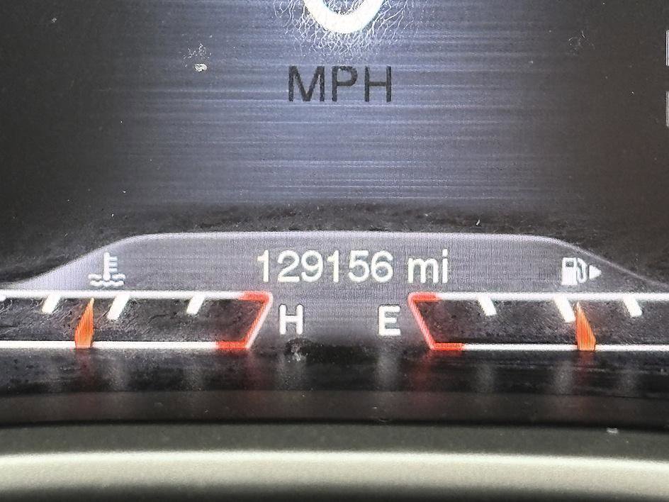 Used 2017 Jeep Cherokee Limited FWD image 20