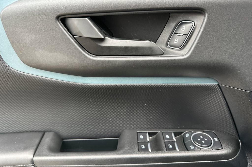 Used 2023 Ford Bronco Sport Badlands image 11