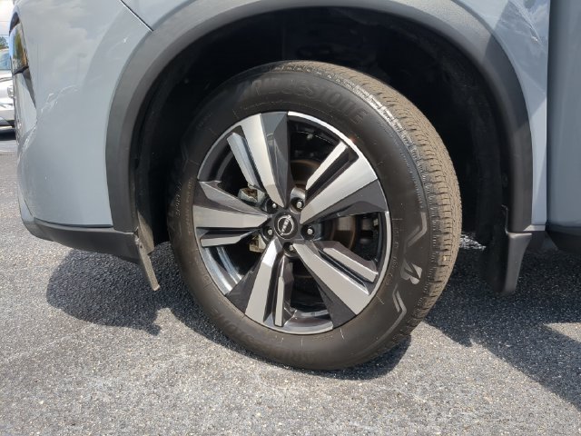 Used 2024 Nissan Rogue SL w/ SL Premium Package FWD image 38