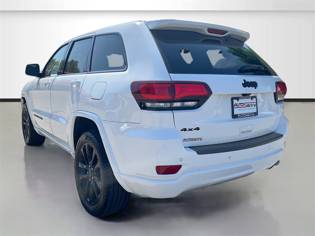Used 2021 Jeep Grand Cherokee Laredo X image 5